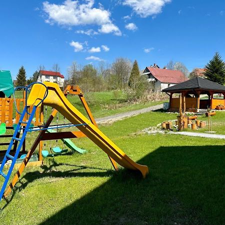 Apartamenty Na Wyrszczku Истебна Экстерьер фото