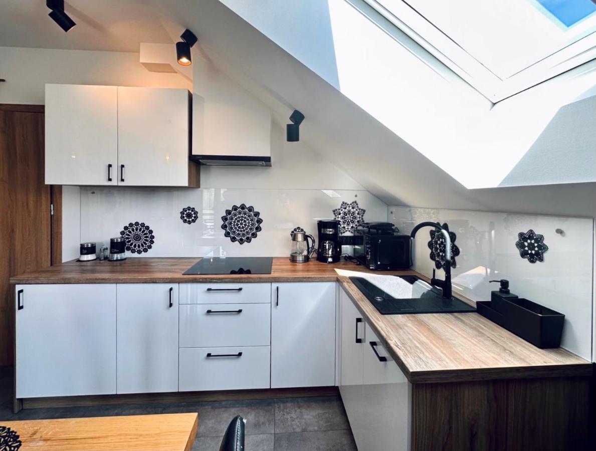 Apartamenty Na Wyrszczku Истебна Экстерьер фото