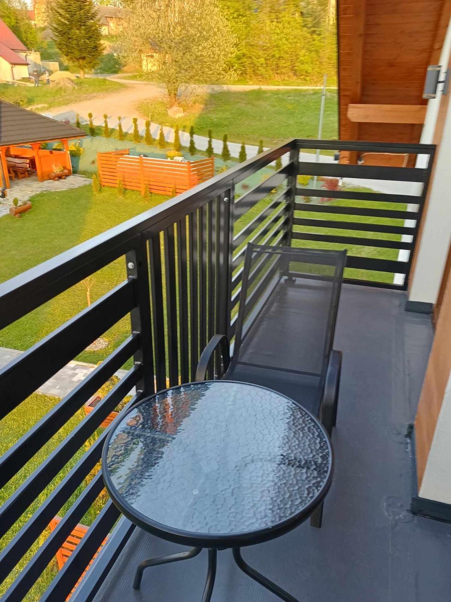 Apartamenty Na Wyrszczku Истебна Экстерьер фото